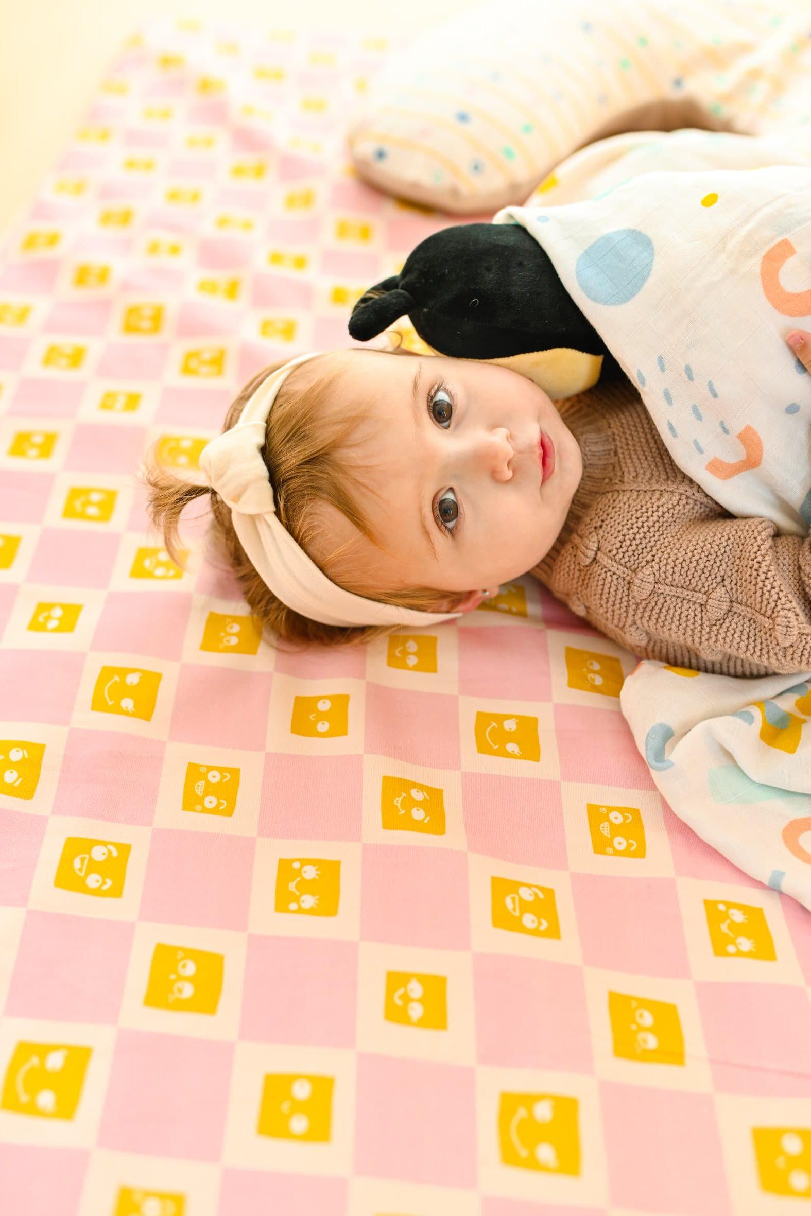 Alternate view of Matalàs de joc infantil 135x100cm Pink Chess